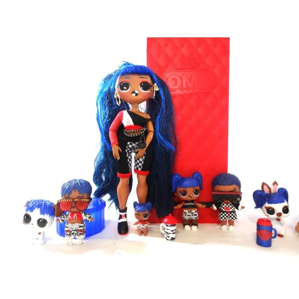 LOL Surprise OMG Downtown BB Uptown Girl‎ Locker Sets Big Sister Pet Accessories